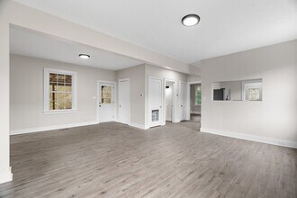 3515 Greenway Dr in Knoxville, TN - Foto de edificio - Building Photo