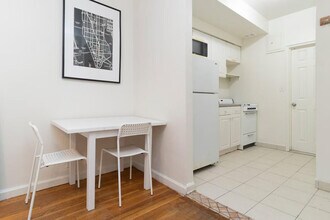1566 2nd Ave in New York, NY - Building Photo - Building Photo