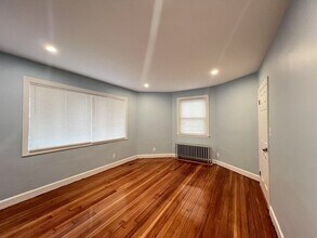 68 Water St in Quincy, MA - Foto de edificio - Building Photo