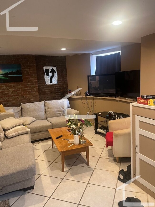 property at 6 St Lukes Rd