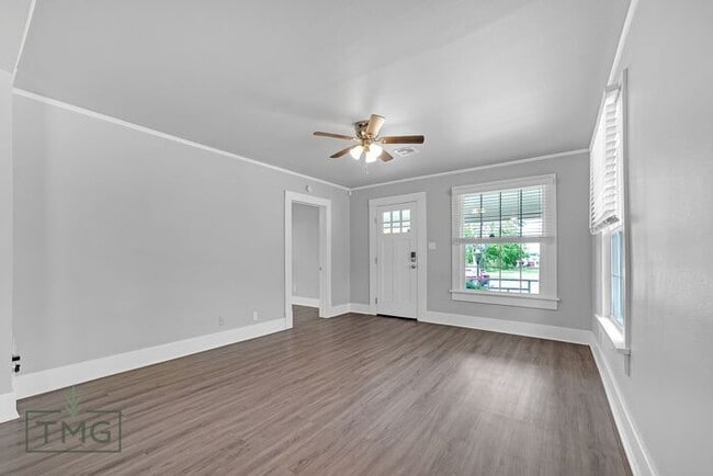 property at 2620 E 7th St