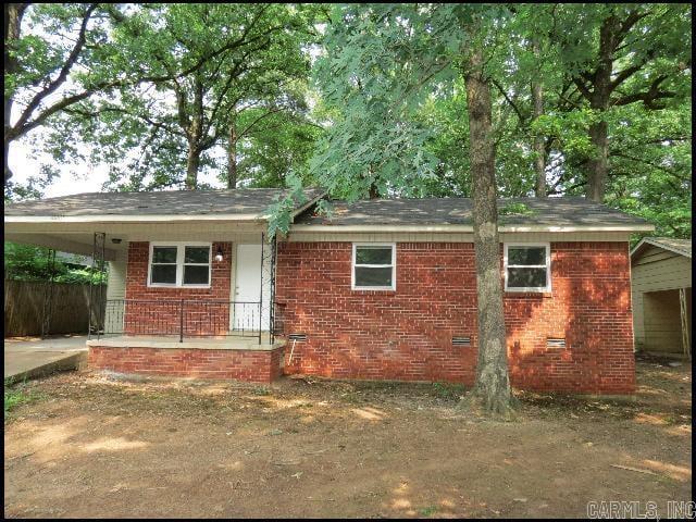 10005 Carrie Ln in Little Rock, AR - Building Photo