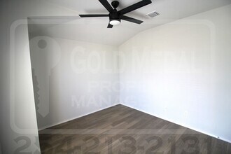1001 Torino St in Harker Heights, TX - Building Photo - Building Photo