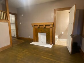 214 Kenwood Ave in Dayton, OH - Building Photo - Building Photo