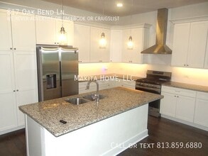 817 Oak Bend Ln in Dunedin, FL - Building Photo - Building Photo
