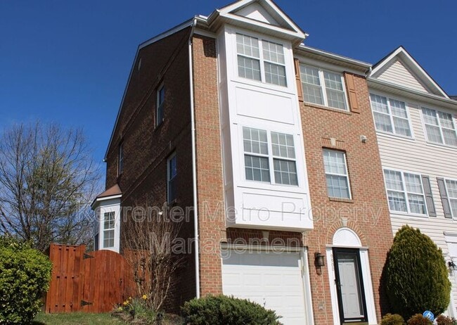 9900 Prince Royal Pl in Upper Marlboro, MD - Building Photo - Building Photo