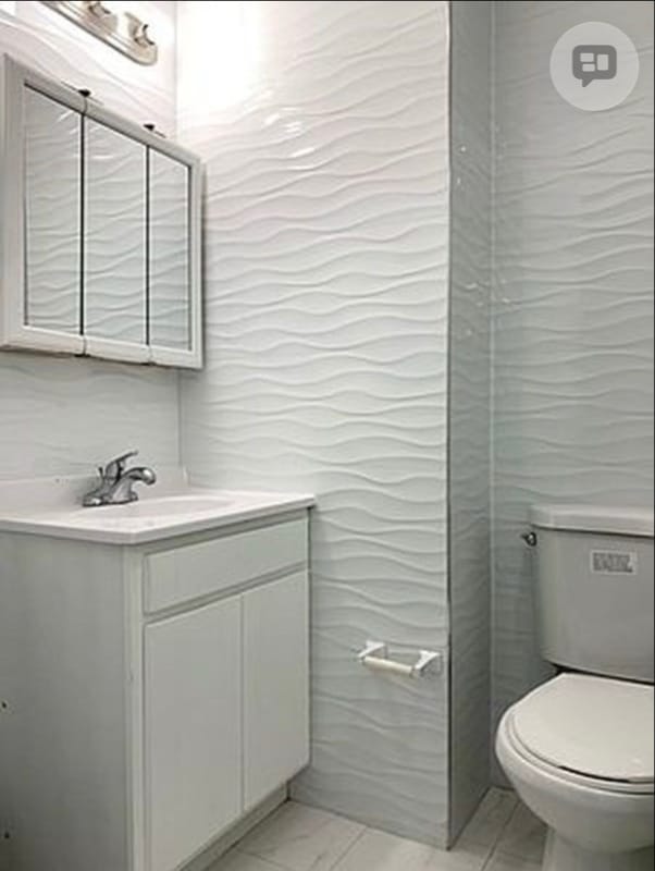 93-38 43rd Ave in Queens, NY - Foto de edificio - Building Photo