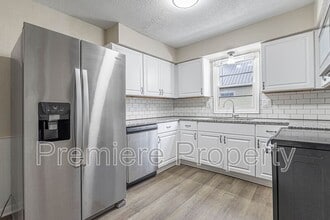 334 W Sea Ave in Independence, MO - Building Photo - Building Photo