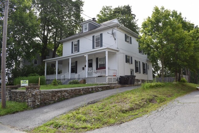 57 Lynde St
