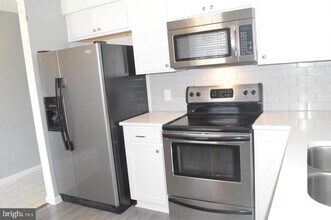 379 Westridge Cir in Phoenixville, PA - Building Photo - Building Photo