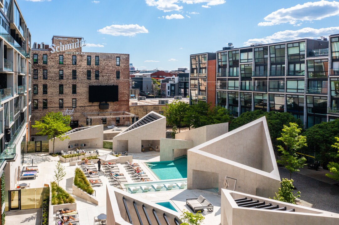 Liberties Walk and Townhomes in Philadelphia, PA - Foto de edificio