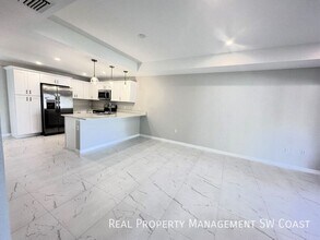 5030-5032 Bristo St in Lehigh Acres, FL - Building Photo - Building Photo