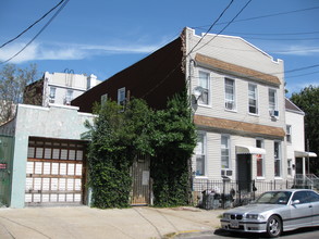 307 Devoe St in Brooklyn, NY - Building Photo - Building Photo