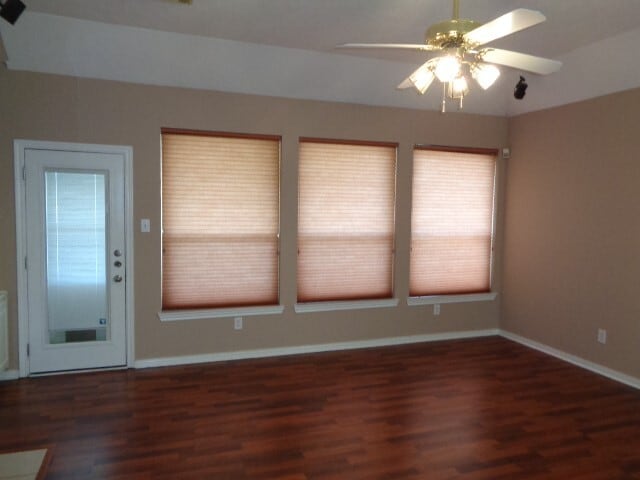 property at 58 Parkway Pl