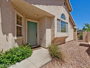 9712 Panorama Cliff Dr in Las Vegas, NV - Building Photo - Building Photo