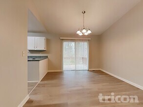 2122 Cedar Creek Ln in Lithia Springs, GA - Building Photo - Building Photo