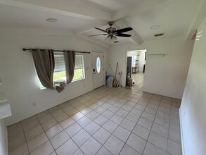 1014 Loma Linda in Alamo, TX - Building Photo - Building Photo