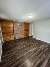 149 E Woodrow Ave in Columbus, OH - Building Photo - Building Photo