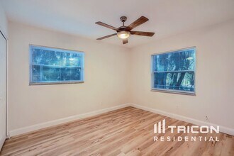 2894 Cathy Ln in Clearwater, FL - Building Photo - Building Photo