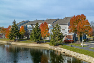 Grand Reserve of Naperville Apartments