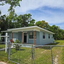 136 Taylor Ave in Daytona Beach, FL - Building Photo - Building Photo