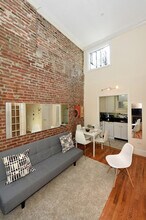 449 W 47th St in New York, NY - Building Photo - Building Photo