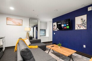 209 9th St in Pittsburgh, PA - Building Photo