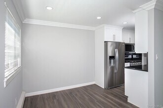 405 Brentwood Rd in Bay Shore, NY - Building Photo - Building Photo