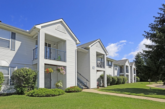 Bridgewater Park of Clarkston in Clarkston, MI - Foto de edificio - Building Photo