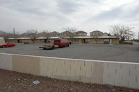 Nellis Apartments in Las Vegas, NV - Foto de edificio - Building Photo