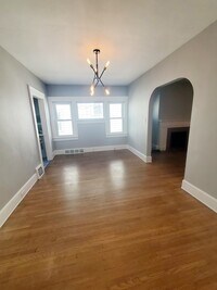 1280 Warren Rd, Unit Upper photo'