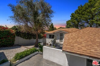 3434 Oak Glen Dr in Los Angeles, CA - Building Photo - Building Photo