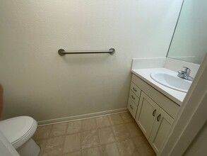 522-528-1/2 N Soto St in Los Angeles, CA - Building Photo - Building Photo