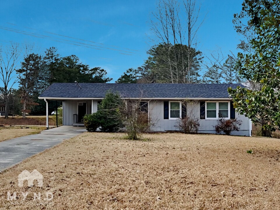 4180 Etowah Dr SE in Acworth, GA - Building Photo