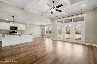 9203 Harvester Pl in Louisville, KY - Building Photo - Building Photo
