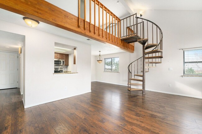 4351 S Andes Way in Aurora, CO - Building Photo - Building Photo