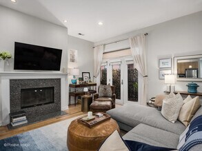 1347 W Washington Blvd in Chicago, IL - Building Photo - Building Photo