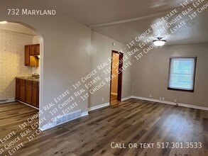 732 Maryland Ave in Lansing, MI - Building Photo - Building Photo