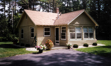 N3032 Woodland Rd in Marinette, WI - Building Photo - Building Photo