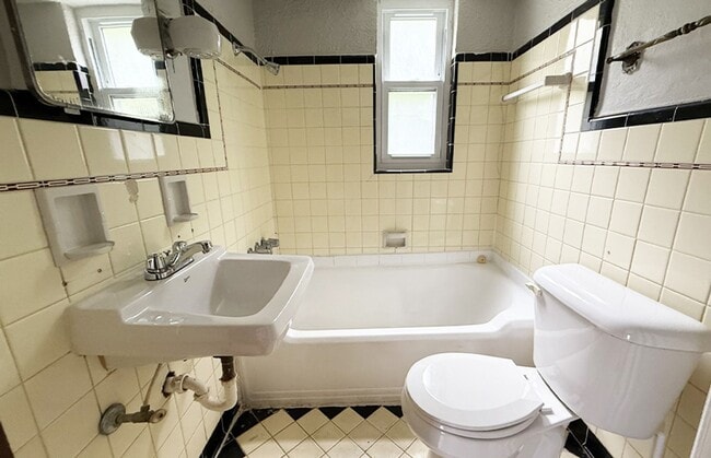 property at 960 Ludlow Ave