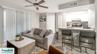 934 Garden Walk Blvd in Atlanta, GA - Building Photo