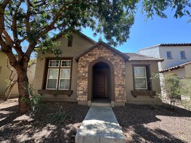 15055 W Alexandria Way in Surprise, AZ - Building Photo