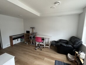 8508-8519 19 Ave SE in Calgary, AB - Building Photo - Building Photo