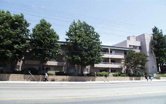 Tujunga Garden Apartments