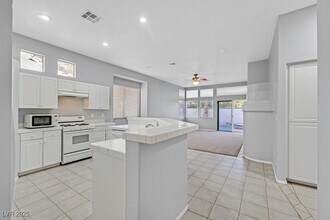 1907 Patagonia St in Henderson, NV - Building Photo - Building Photo