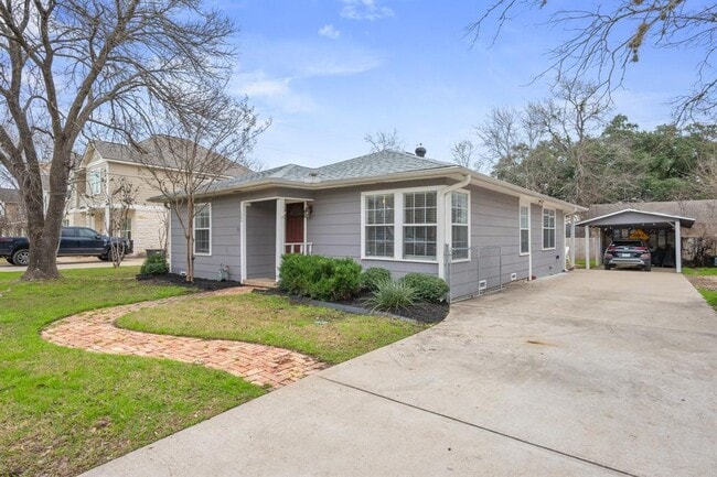 property at 202 Park Pl