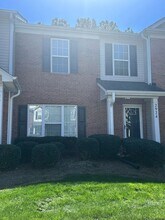 2924 Little Stream Ct in Matthews, NC - Building Photo - Building Photo