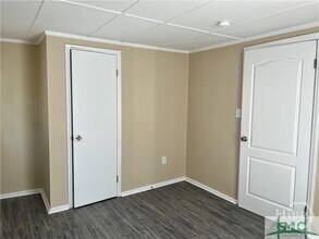 11 Mikell St in Pembroke, GA - Building Photo - Building Photo