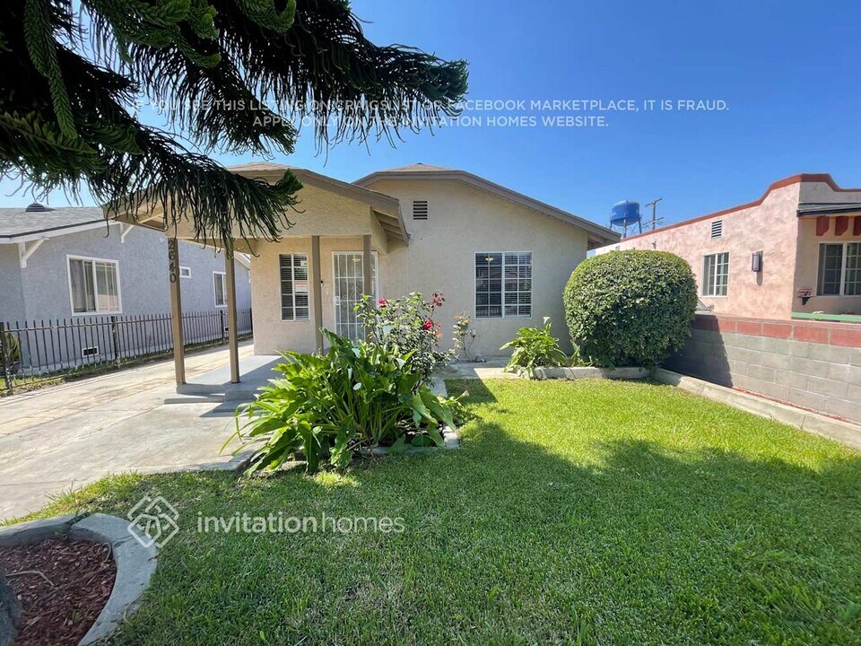 2640 E 110th St in Lynwood, CA - Building Photo