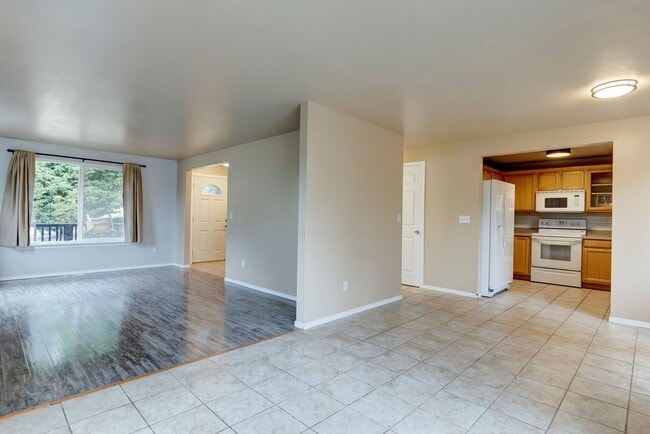 property at 1292 S Leahy Dr
